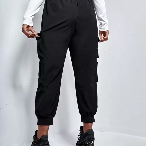 SHEIN Black Relaxed Fit Track Pants - Picture 2 of 7
